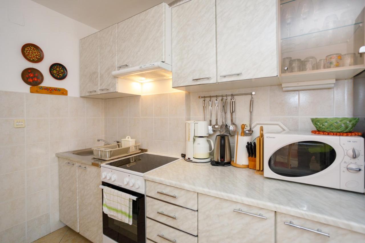 Apartmani Bakran Кърк Екстериор снимка