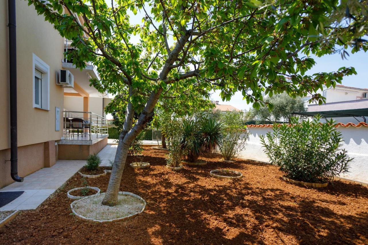 Apartmani Bakran Кърк Екстериор снимка